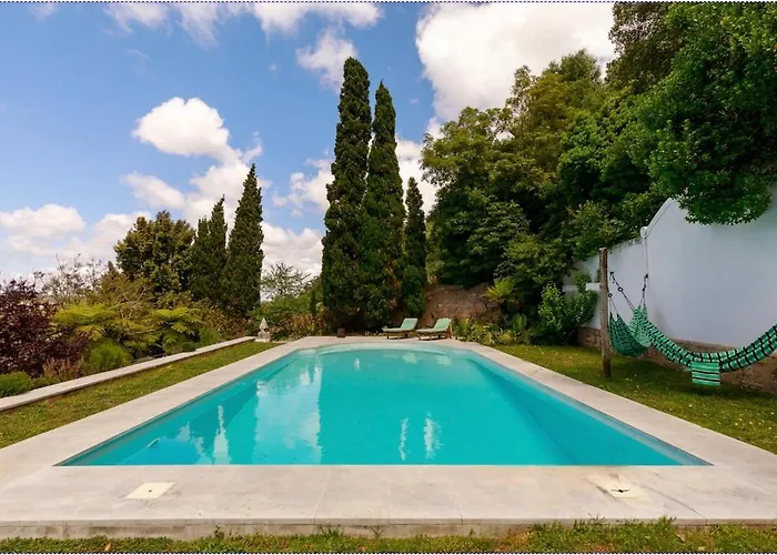 Quinta Do Griffo With Oceanview, Spa, Heated Pool シャレー