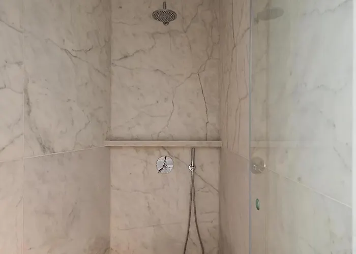 Quinta Do Griffo With Oceanview, Spa, Heated Pool シャレー コラレス