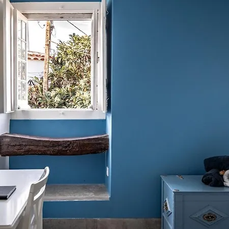 Quinta Do Griffo With Oceanview, Spa, Heated Pool Colares