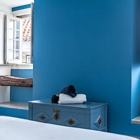 Chalet Quinta Do Griffo With Oceanview, Spa, Heated Pool Colares